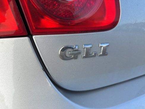 Used 2006 Volkswagen Jetta GLI image 4