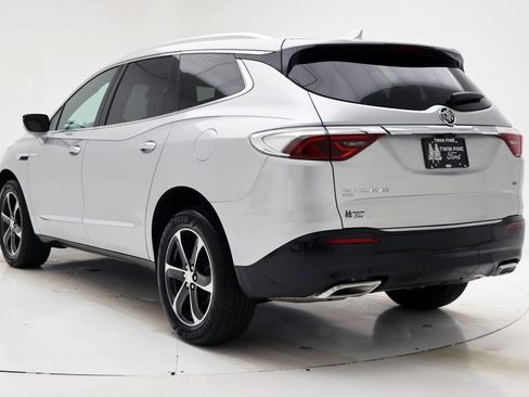 Used 2022 Buick Enclave Essence w/ Experience Buick Package AWD/4WD image 7
