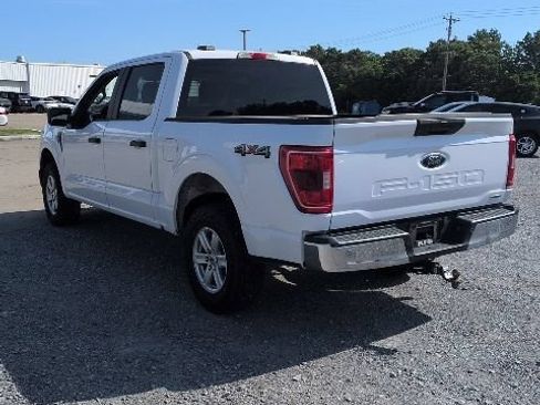 Used 2021 Ford F150 XLT AWD/4WD image 4