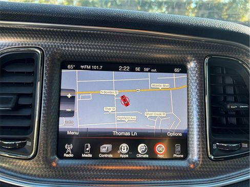 Used 2016 Dodge Challenger SRT Hellcat image 30