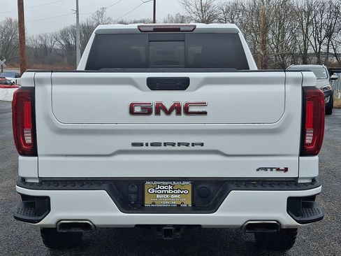 Used 2021 GMC Sierra 1500 AT4 w/ AT4 Preferred Package image 6