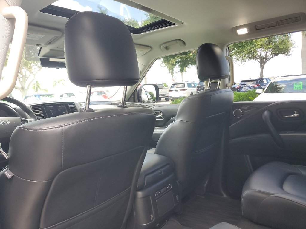 Used 2021 INFINITI QX80 Luxe w/ All-Season Package RWD image 18