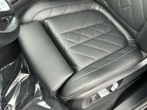 Used 2024 BMW X5 xDrive40i w/ Parking Assistance Package AWD/4WD image 15