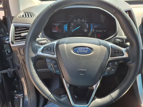 Used 2024 Ford Edge SEL image 22