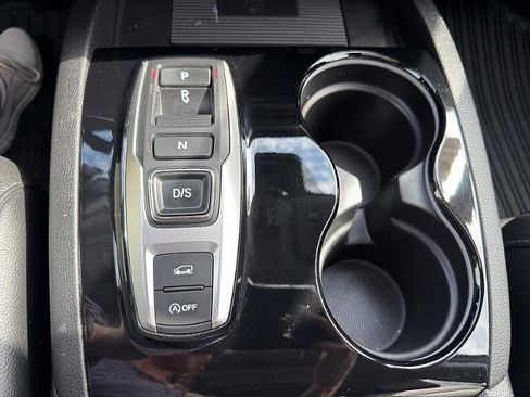 Used 2019 Honda Pilot Elite image 33