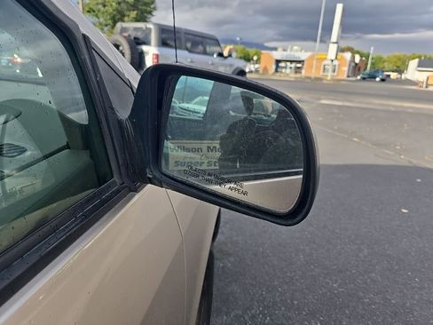 Used 2000 Toyota Sienna LE image 26