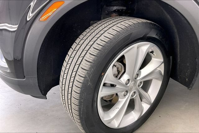 Certified 2023 Buick Encore GX Preferred w/ Cold Weather Comfort Package AWD/4WD image 33