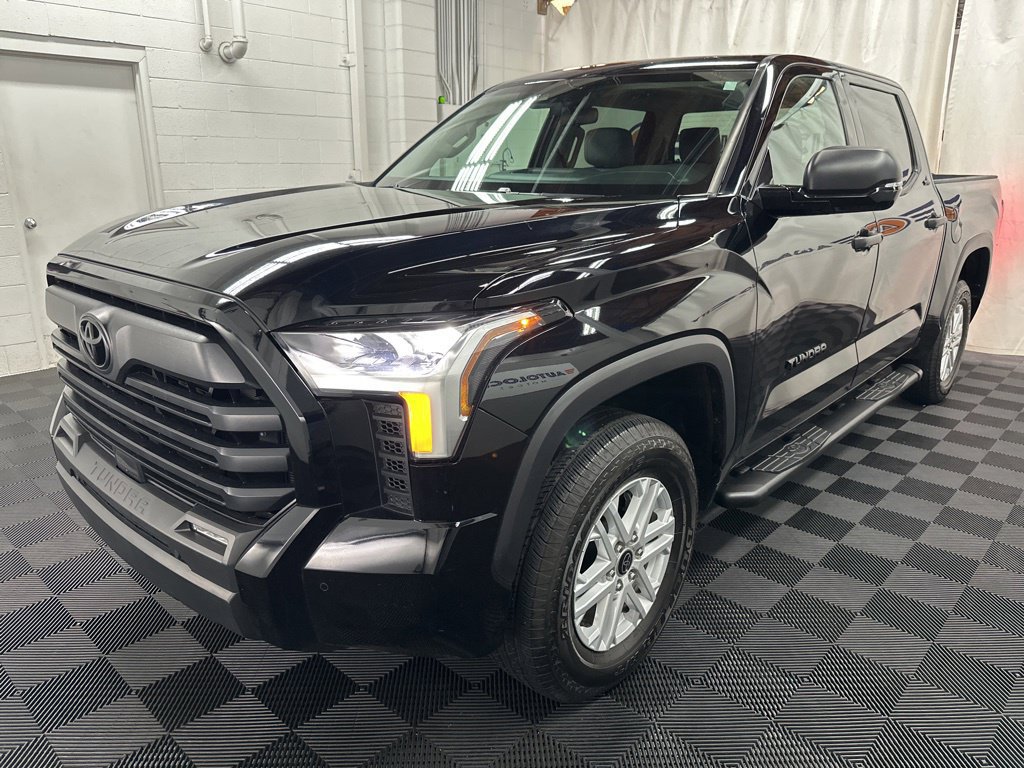 Used 2024 Toyota Tundra SR5 w/ SR5 Convenience Package AWD/4WD image 3