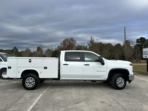 New 2026 Chevrolet Silverado 2500 W/T w/ WT Convenience Package image 9