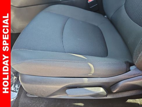 Used 2024 Toyota RAV4 LE image 28