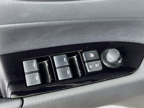 Used 2025 MAZDA CX-5 AWD 2.5 S w/ Select Package image 16