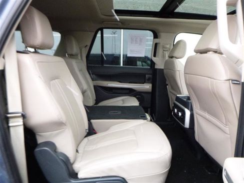 Used 2023 Ford Expedition Max Limited AWD/4WD image 10