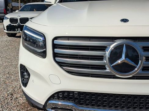 New 2026 Mercedes-Benz GLB 250 image 11