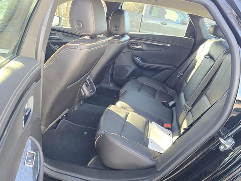 Used 2018 Chevrolet Impala Premier image 9