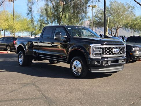 New 2026 Ford F450 Platinum image 3