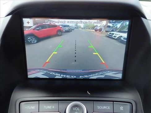 Used 2019 Ford Escape SE FWD image 17