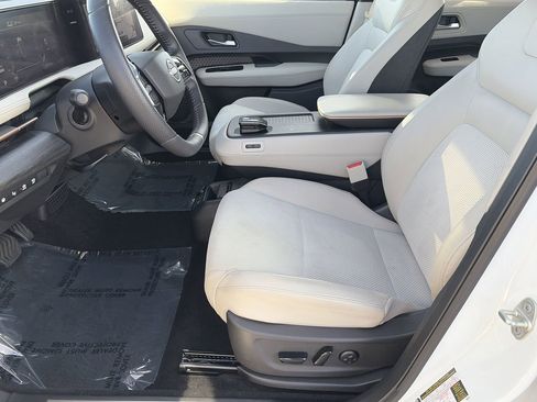 Certified 2023 Nissan Ariya AWD image 25