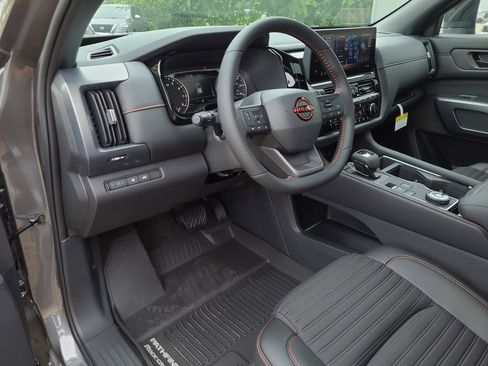 New 2026 Nissan Pathfinder Rock Creek AWD/4WD image 14