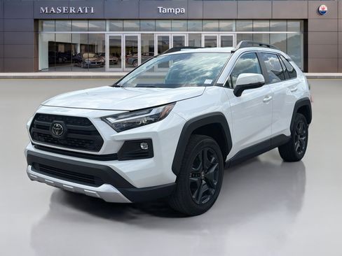 Used 2024 Toyota RAV4 Adventure AWD/4WD image 7