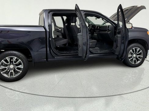 Used 2024 Chevrolet Silverado 1500 LT AWD/4WD image 13