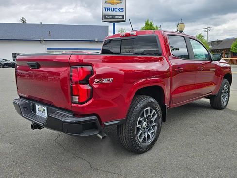 Used 2026 Chevrolet Colorado Z71 w/ Technology Package AWD/4WD image 5