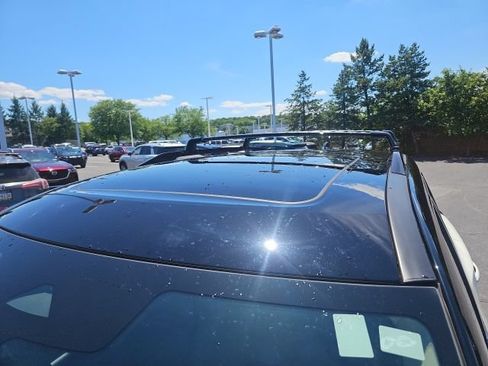 Certified 2024 Nissan Pathfinder SL w/ SL Premium Package AWD/4WD image 13
