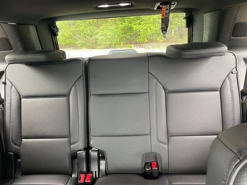 Certified 2025 GMC Yukon Denali AWD/4WD image 22