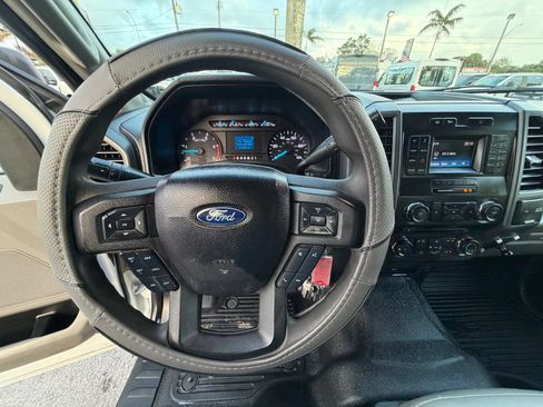 Used 2017 Ford F450 XL w/ Power Equipment Group AWD/4WD image 11