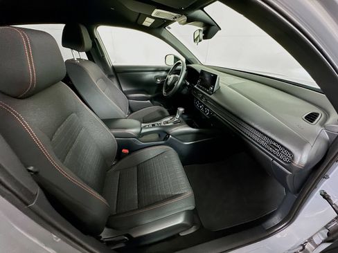 Used 2024 Honda HR-V Sport image 25