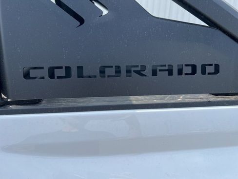 New 2025 Chevrolet Colorado Trail Boss w/ Midnight Edition image 9