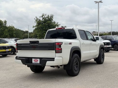 Certified 2025 Nissan Frontier PRO-4X w/ Pro Premium Package AWD/4WD image 5