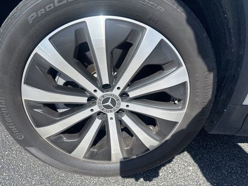 Used 2023 Mercedes-Benz GLA 250 4MATIC image 6