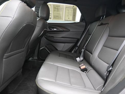 Used 2025 Chevrolet TrailBlazer ACTIV w/ LPO, Trailering Package image 18