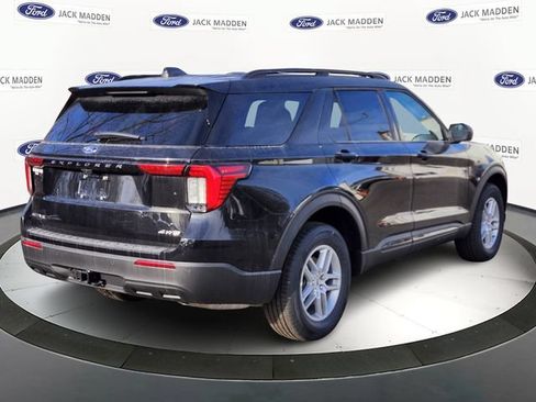 New 2026 Ford Explorer Active AWD/4WD image 5