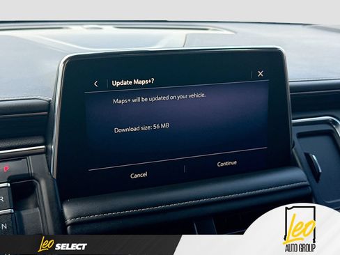 Used 2021 GMC Yukon XL SLT w/ SLT Premium Package AWD/4WD image 16