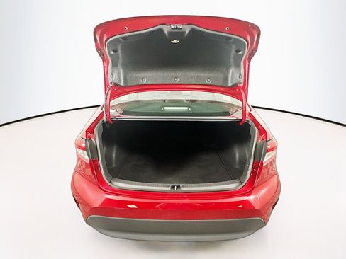 Used 2024 Toyota Corolla LE image 27