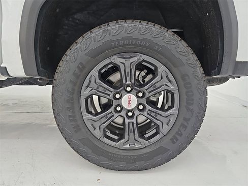 Used 2023 GMC Canyon Elevation w/ Convenience Package image 41