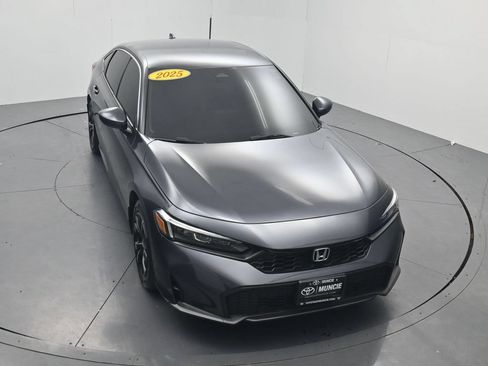 Used 2025 Honda Civic LX image 41