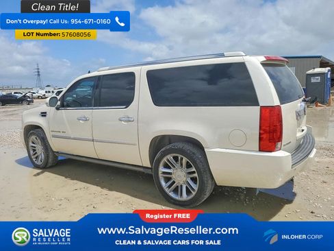 Used 2013 Cadillac Escalade ESV Platinum RWD image 3