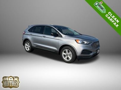 Used 2024 Ford Edge SE w/ Black Appearance Package