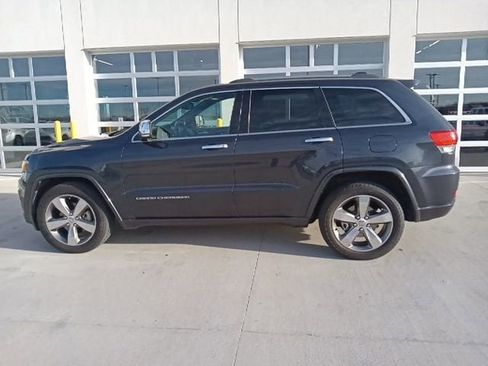 Used 2015 Jeep Grand Cherokee Overland w/ Advanced Technology Group image 6