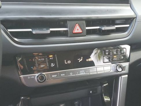 Used 2025 Kia Seltos EX FWD image 27