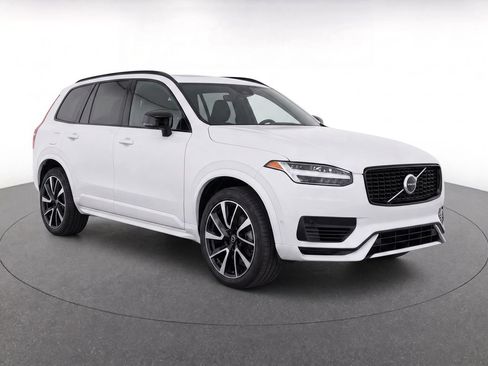 Certified 2023 Volvo XC90 T8 Plus w/ Protection Package AWD/4WD image 2