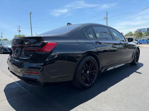 Used 2021 BMW 740i xDrive w/ M Sport Package AWD/4WD image 2