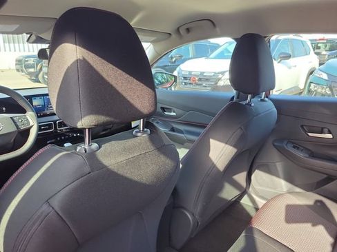 New 2026 Nissan Sentra SR w/ Floor Mat Package FWD image 10