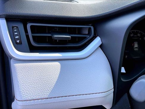 New 2025 Toyota RAV4 XLE image 19