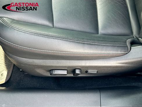 Used 2023 Nissan Altima 2.5 SR w/ SR Premium Package FWD image 26
