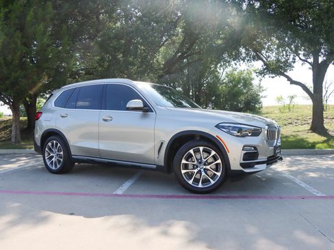 Used 2019 BMW X5 xDrive40i w/ Luxury Seating Package AWD/4WD image 1