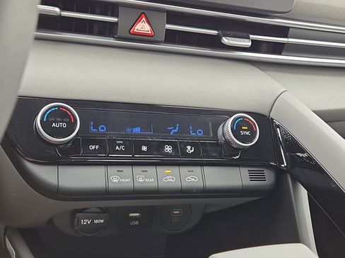 New 2026 Hyundai Elantra Hybrid FWD image 13