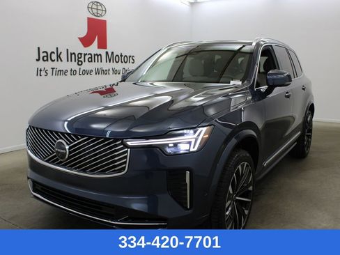 New 2026 Volvo XC90 B6 Plus w/ Protection Package Premier image 1